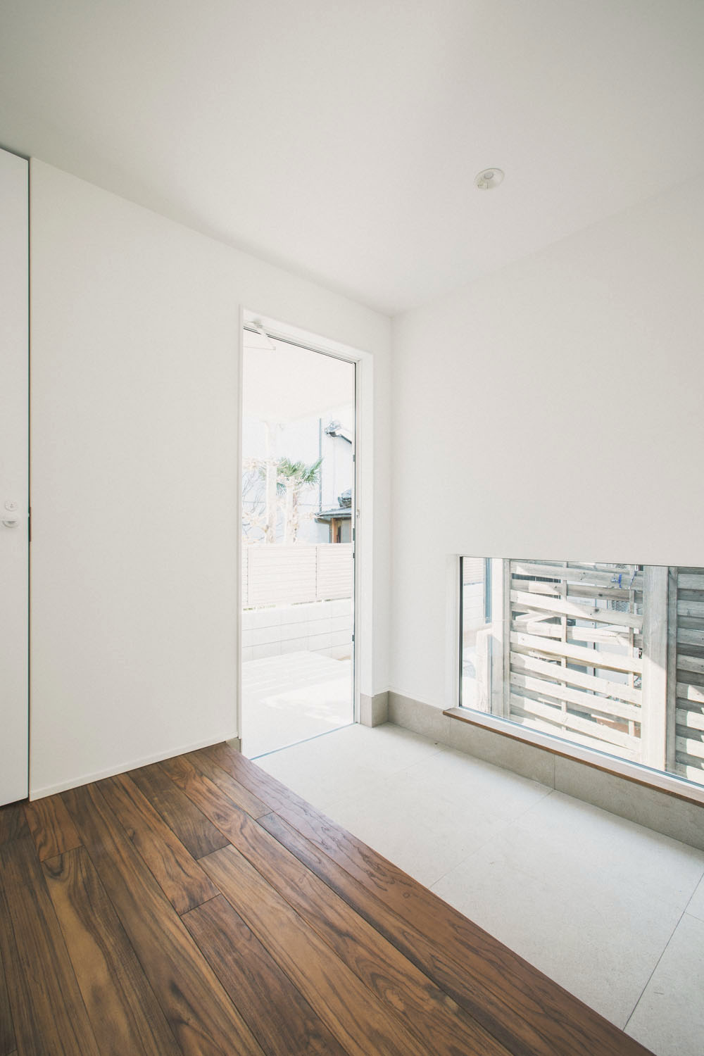 行き交うたび、心整う玄関