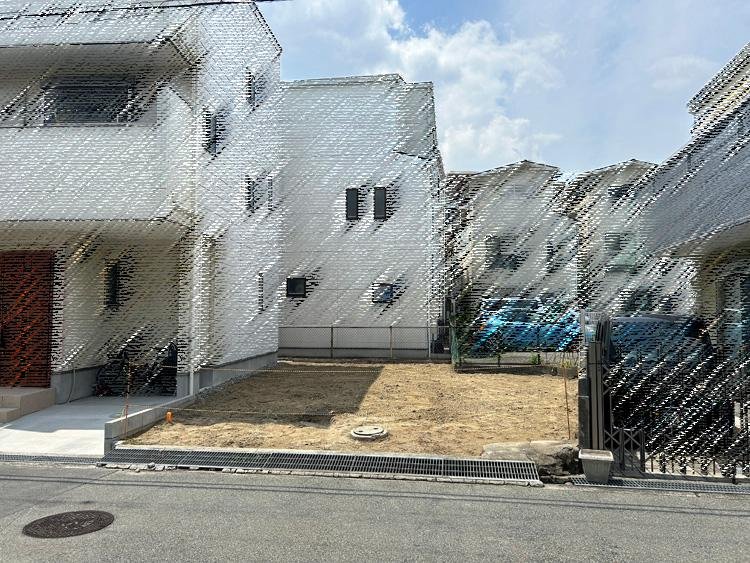 大阪府豊中市城山町1丁目土地