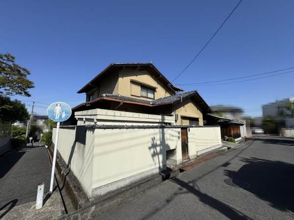 大阪府吹田市古江台1丁目土地