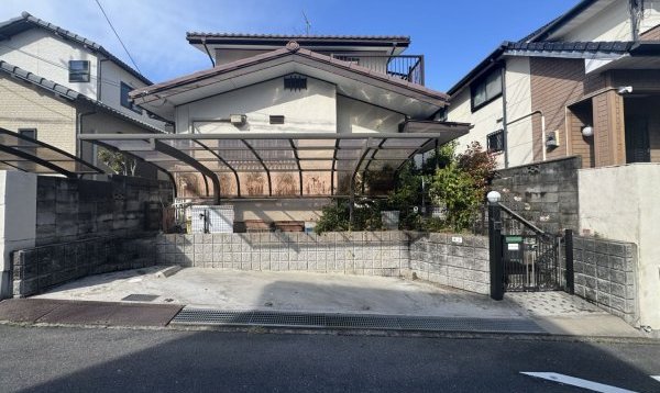 大阪府高槻市安岡寺町五丁目