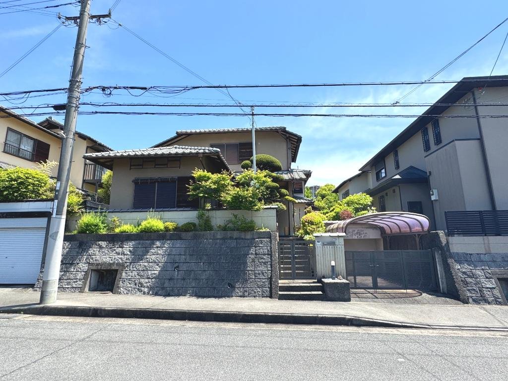 大阪府高槻市芝谷町土地