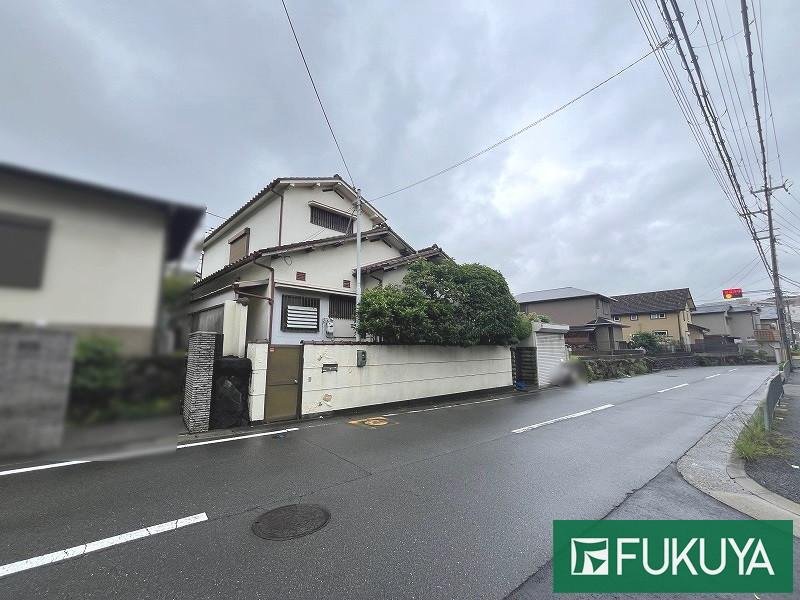 大阪府吹田市千里山松が丘土地