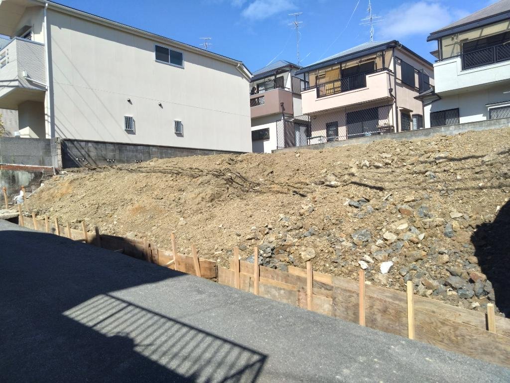大阪府高槻市安岡寺町3丁目土地